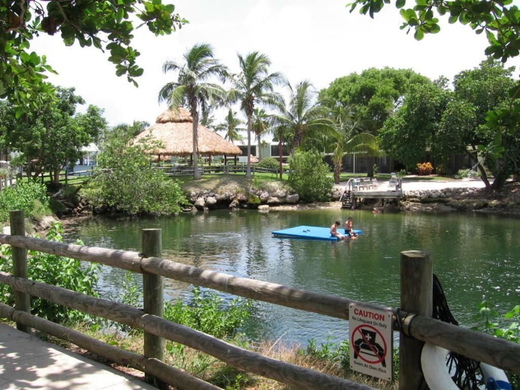 Licensed Mgr - Modern Oceanfront Condo! Beautiful Ocean Views! Beach Resort! 2 King Beds! Key Largo Esterno foto